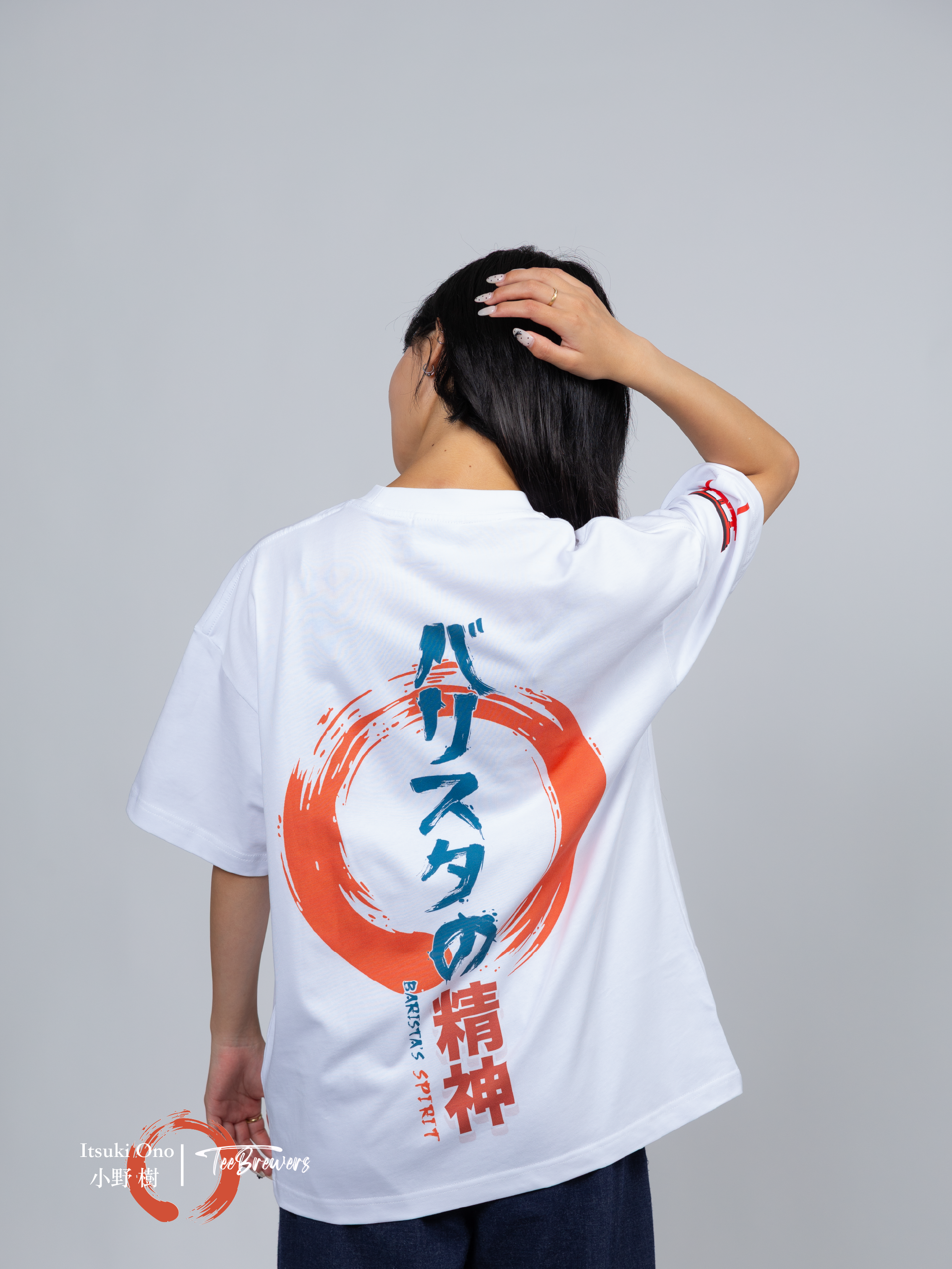 White Tee's