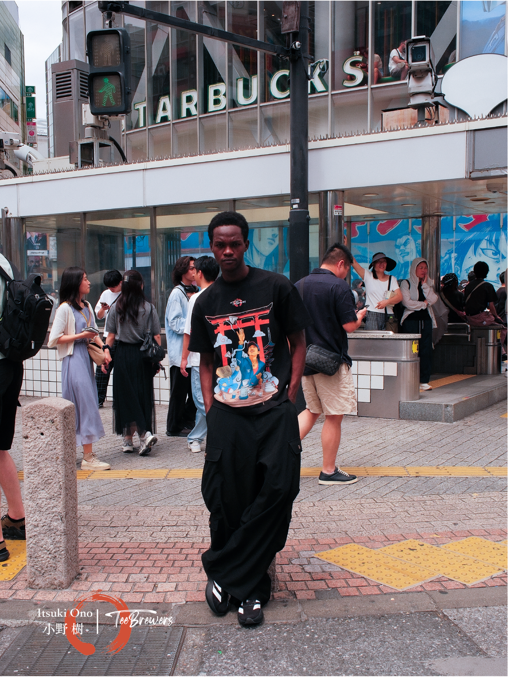 Black Tee's